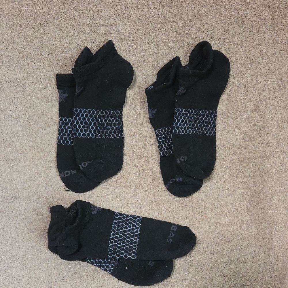 Bombas Black Socks with Gray Honeycomb Design- Bundle of 3 Pairs